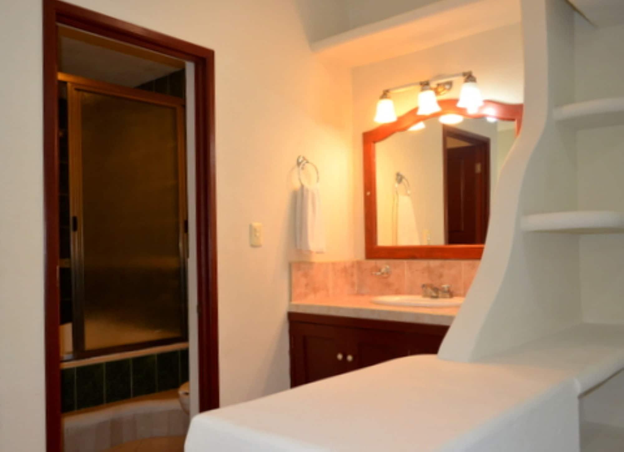 Villas Coco Resort - All Suites (Adults Only) Isla Mujeres Εξωτερικό φωτογραφία