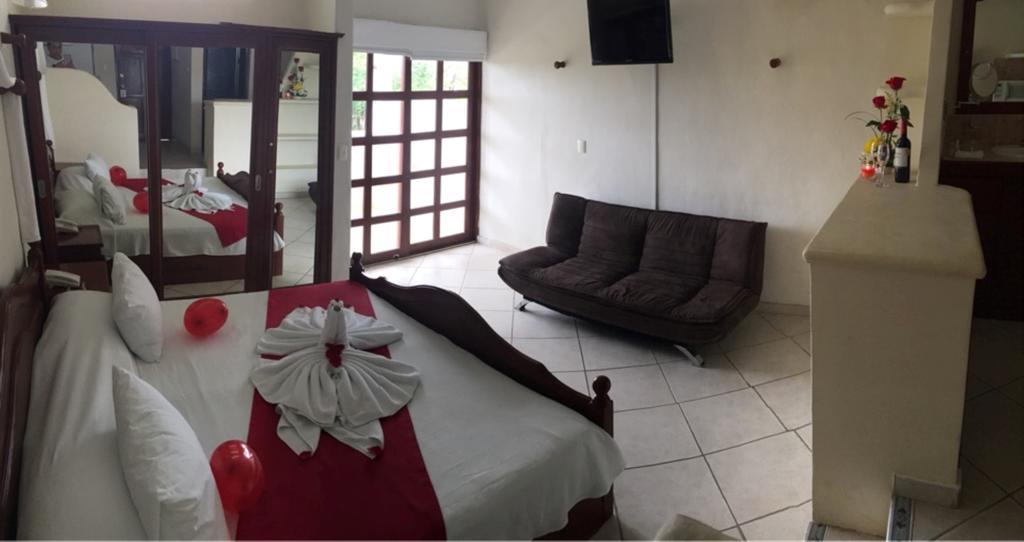 Villas Coco Resort - All Suites (Adults Only) Isla Mujeres Εξωτερικό φωτογραφία