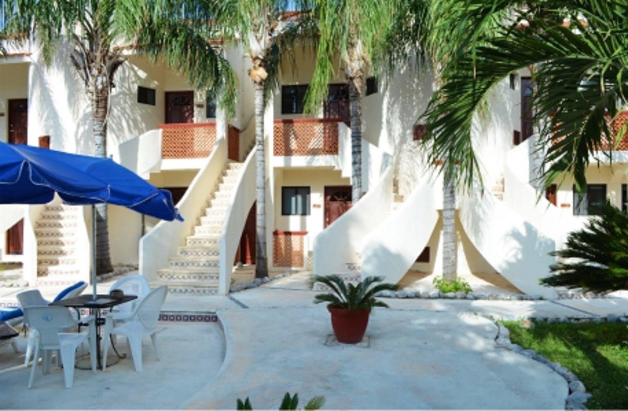 Villas Coco Resort - All Suites (Adults Only) Isla Mujeres Εξωτερικό φωτογραφία