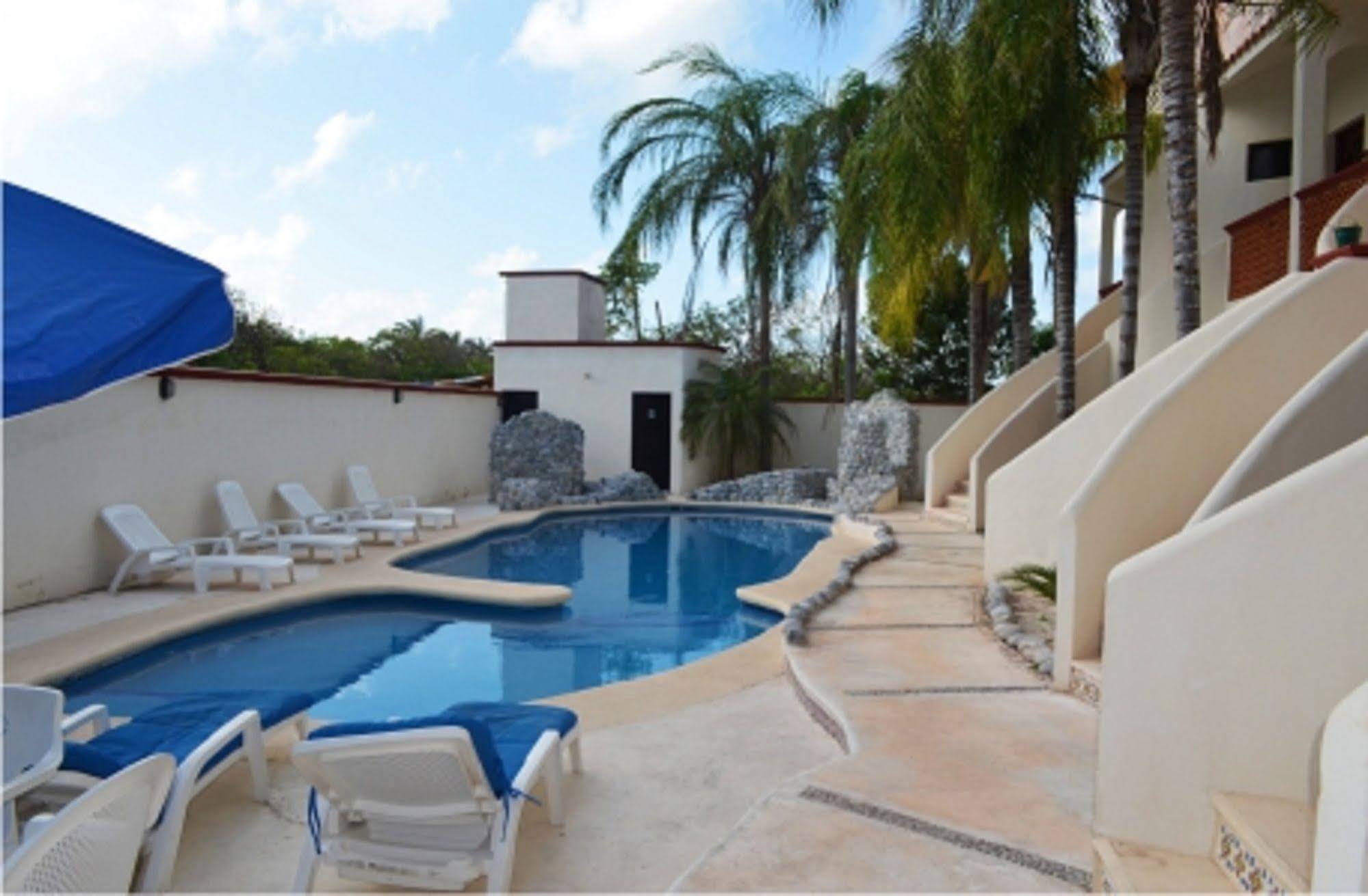 Villas Coco Resort - All Suites (Adults Only) Isla Mujeres Εξωτερικό φωτογραφία